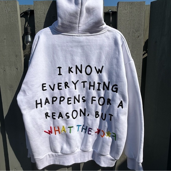 Sarai Baggy White Sweatshirt with Yellow Hood Lining Colorful Text Size XXL - Picture 2 of 12